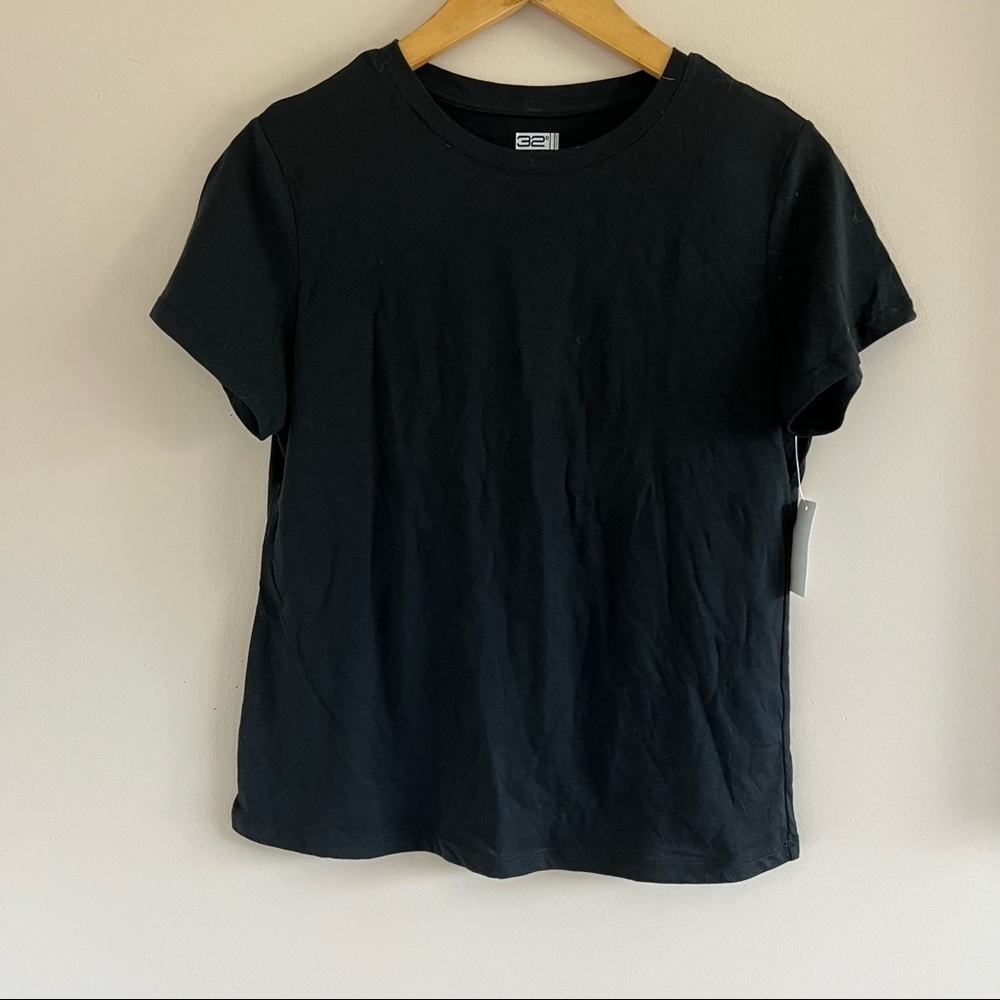 32 Degrees | Black Short Sleeve Tee (NWT)